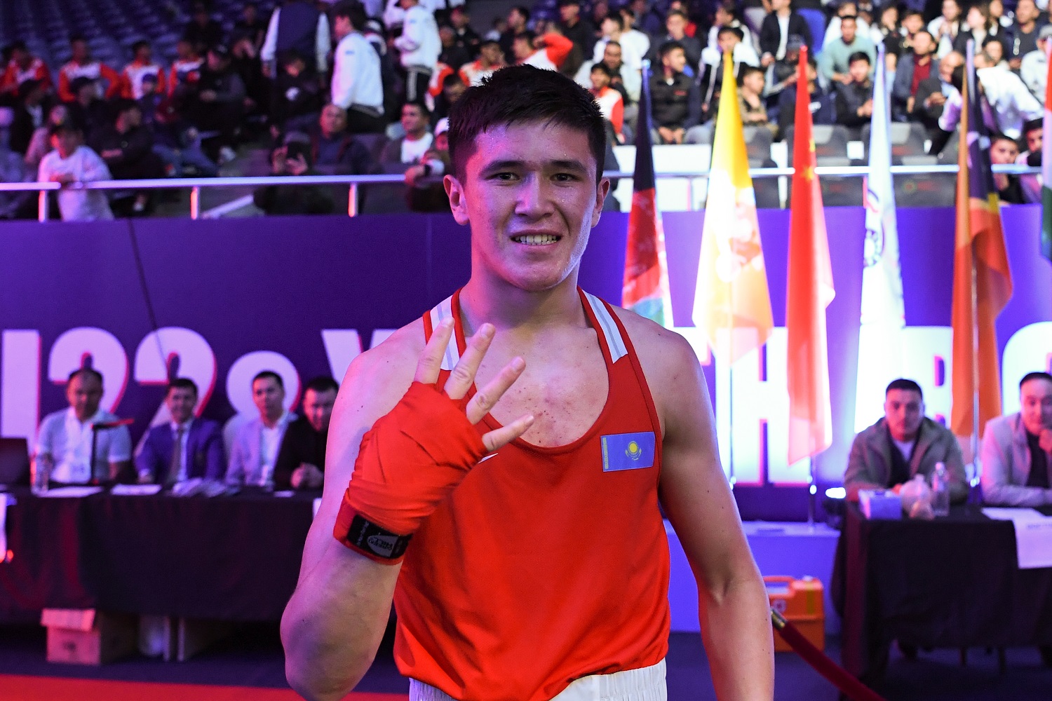Campeonato Asiático Sub-22 e Boxe Juvenil da ASBC - Melhor Boxeador Juvenil Masculino - Torekhan Sabyrkhan