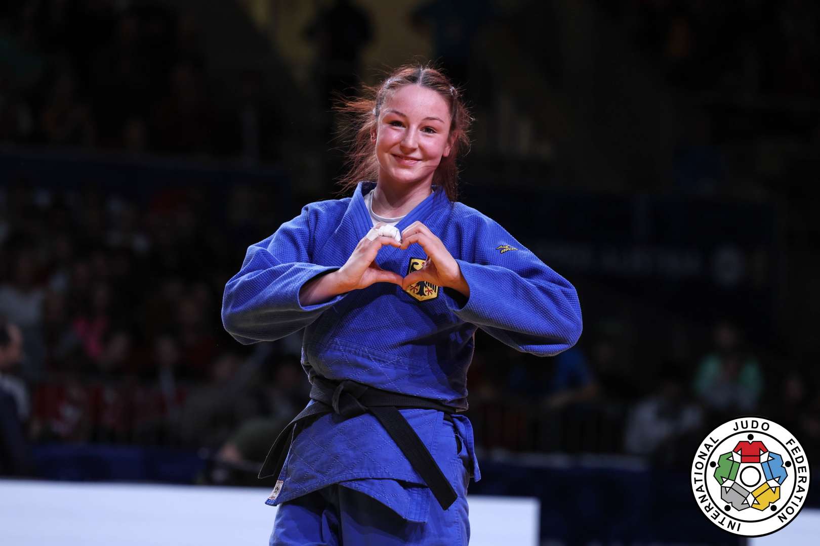 Anna Monta Olek de olho no título em Astana