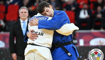 Boltaboev derrota Cavelius pelo ouro em Astana, mas ambos estabelecem novos padrões
