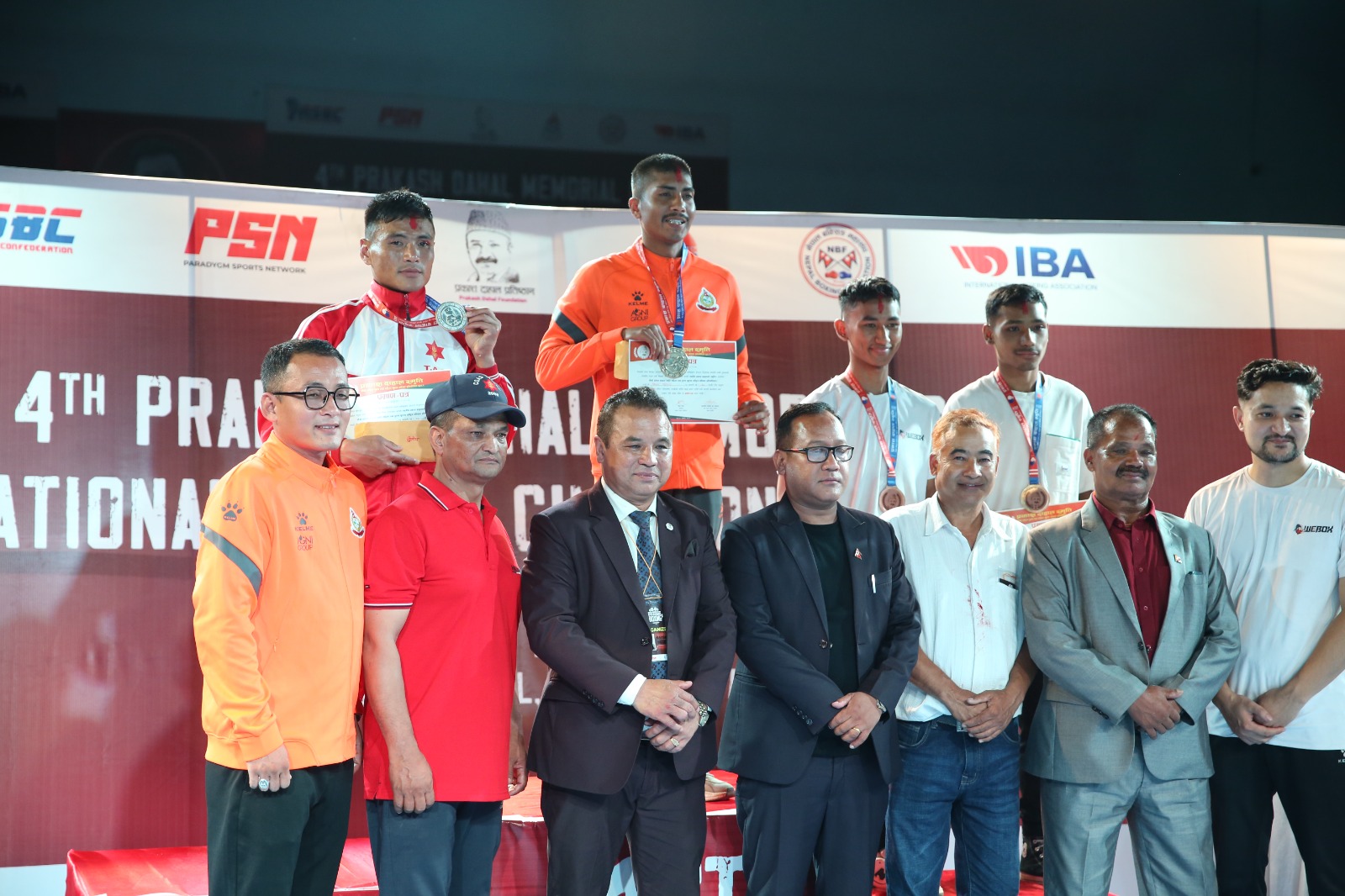 Lal Prasad Upreti e Chandra Bahadur Thapa venceram as principais finais masculinas no Torneio Memorial Nepal Prakash Dahal
